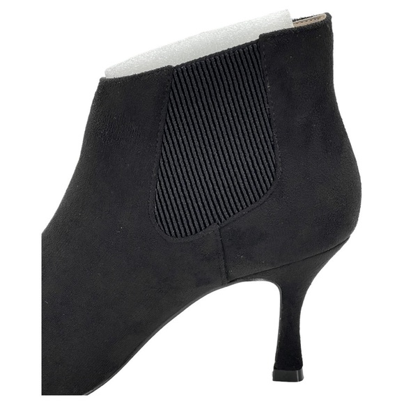 Journee Collection Elitta Black Microsuede Fabric Womens Ankle Booties size 8.5M - Picture 11 of 15